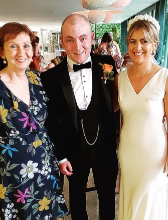 wedding celebrant available in dundalk edel o'connell