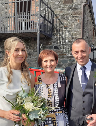 edel o'connell civil wedding celebrant - wedding ceremonies dundalk